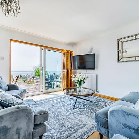 Pebble Paradise Beachfront Family Getaway 페번시 외부 사진