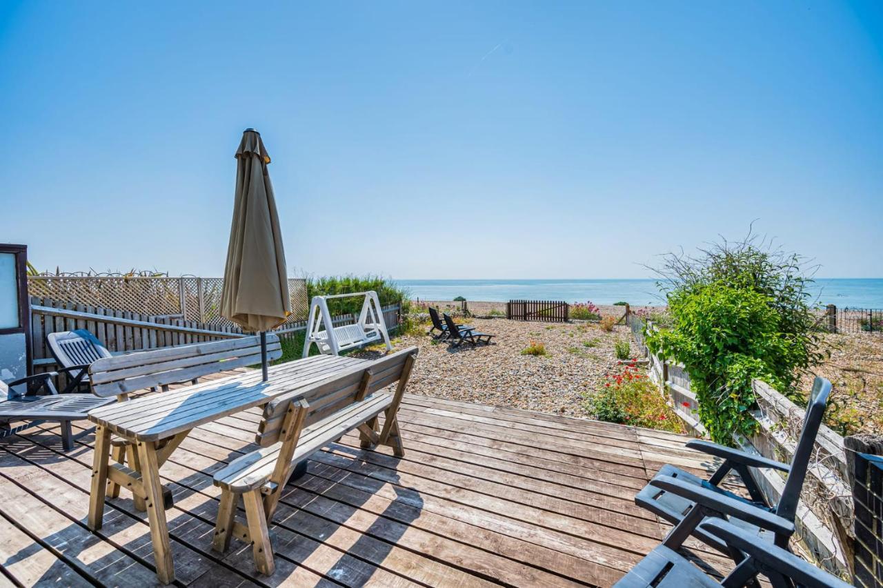 Pebble Paradise Beachfront Family Getaway 페번시 외부 사진
